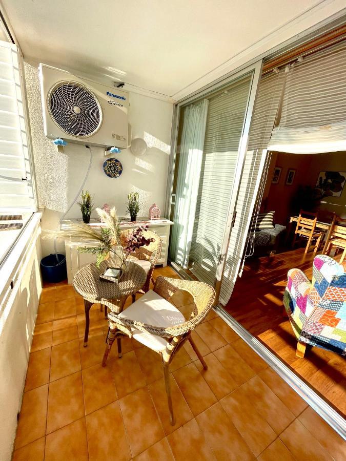 Seahomes Vacations, La Mer Bleue, Beach&Pool, Pk, Full Equipped In Fenals Beach 료렛 드 마르 외부 사진